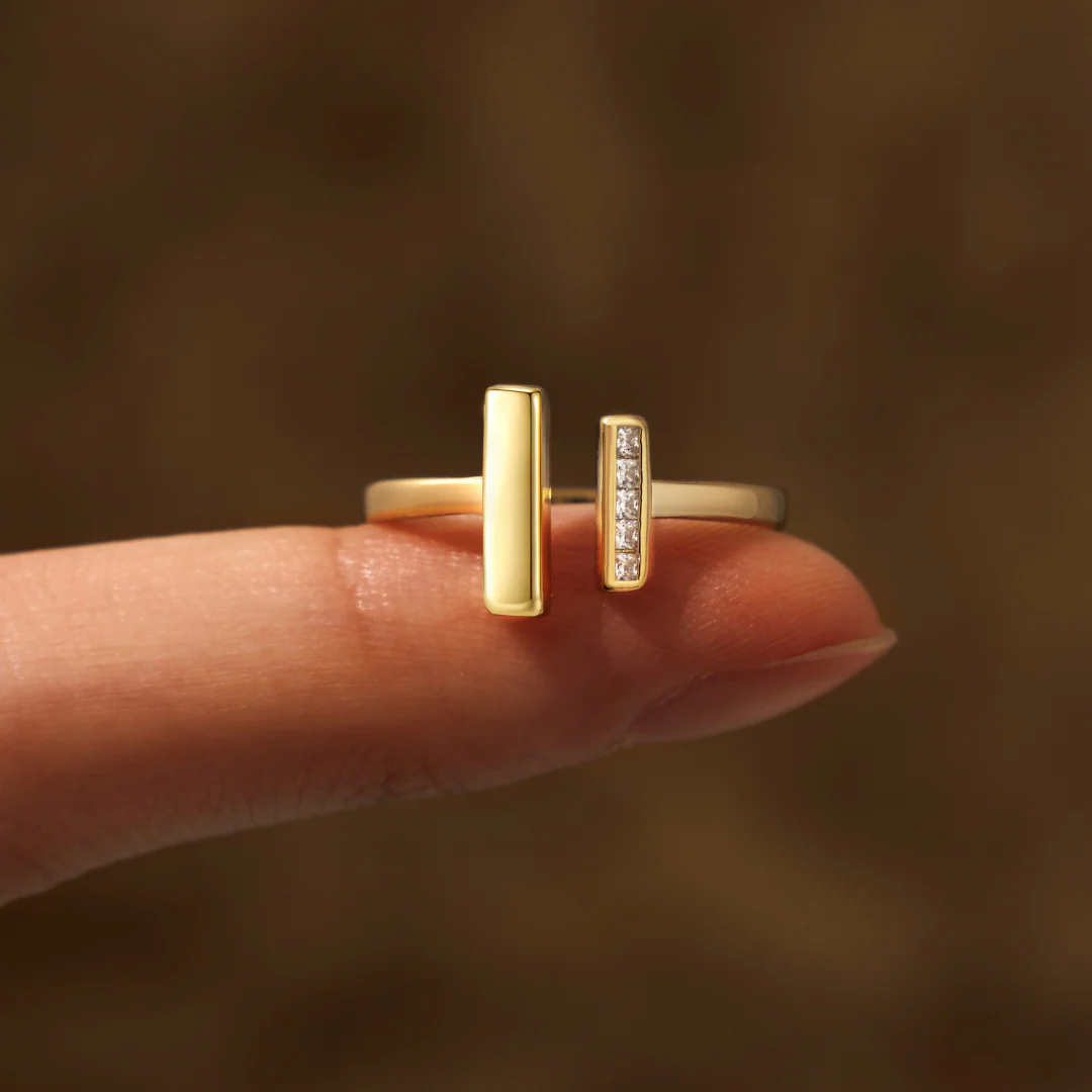 Gold Thick & Thin Ring - Image 3